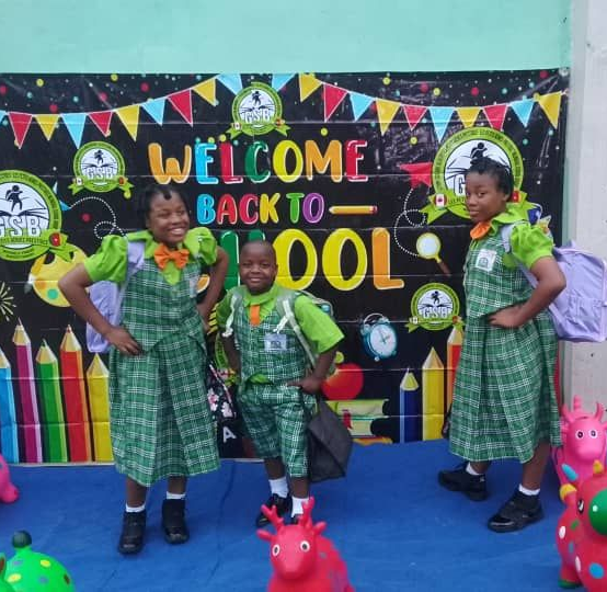 Groupe Scolaire Bilingue les Petits Génies Prestiges